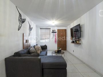 ZALATE CASA A UNAS CUADRAS DE MALECÓN EN VENTA