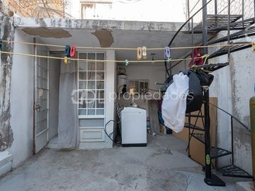 ZALATE CASA A UNAS CUADRAS DE MALECÓN EN VENTA