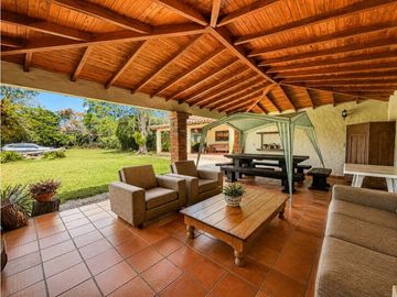 CASA CAMPESTRE EN RIONEGRO - GUALANDAY