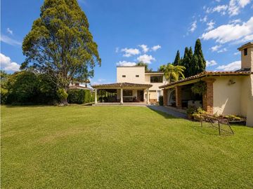 CASA CAMPESTRE EN RIONEGRO - GUALANDAY