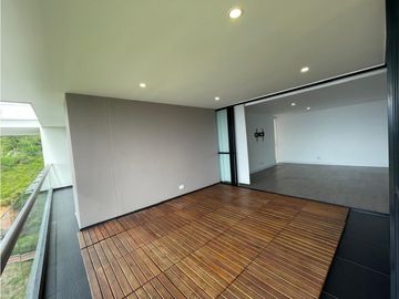 Apartamento en Renta en Sabaneta, sector Las Lomitas