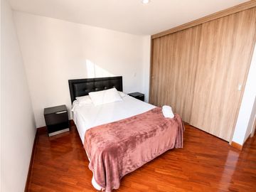 ALQUILER APARTAMENTO AMOBLADO EN EL POBLADO SECTOR LOMA DE ALEJANDRA