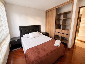 ALQUILER APARTAMENTO AMOBLADO EN EL POBLADO SECTOR LOMA DE ALEJANDRA
