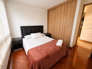 ALQUILER APARTAMENTO AMOBLADO EN EL POBLADO SECTOR LOMA DE ALEJANDRA