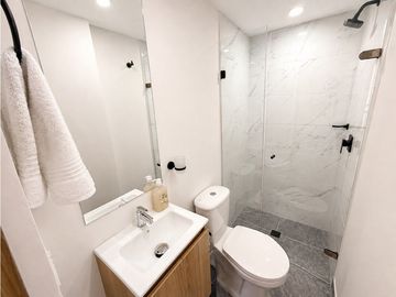 ALQUILER APARTAMENTO AMOBLADO EN EL POBLADO SECTOR LOMA DE ALEJANDRA