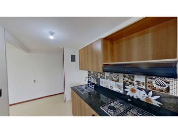 APARTAMENTO EN VENTA LOS COLORES (X)