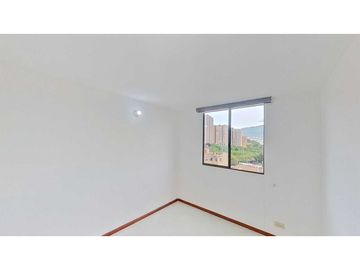 APARTAMENTO EN VENTA LOS COLORES (X)