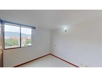 APARTAMENTO EN VENTA LOS COLORES (X)