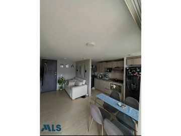 Apartemento en venta en Itagui