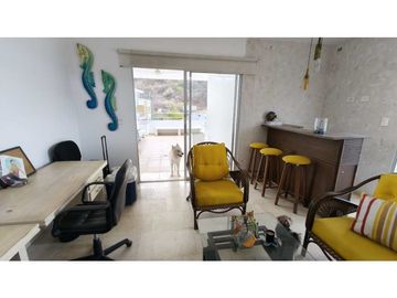 Amplia Casa en conjunto cerrado con vista al mar - 005