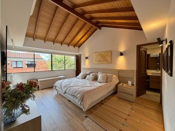 Casa Remodelada - Sector Las Santas - El Poblado