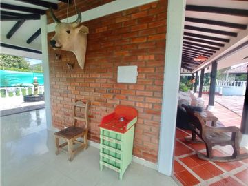 🌿​​​​​​​ CASA CAMPESTRE EN RENTA – SECTOR CONDINA