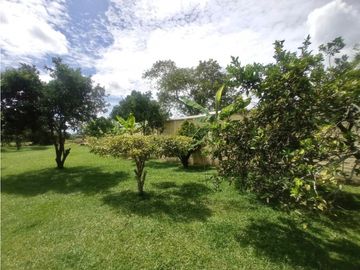 🌿​​​​​​​ CASA CAMPESTRE EN RENTA – SECTOR CONDINA