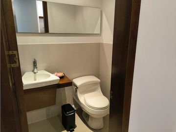 Apartamento con balcón y terraza para venta en Santa Bárbara
