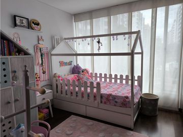 Apartamento con balcón y terraza para venta en Santa Bárbara