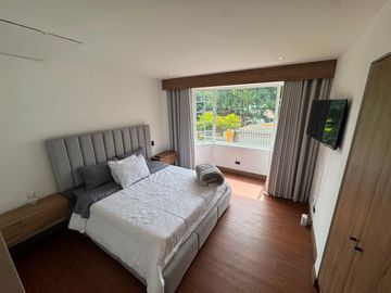 Casa en arriendo en Envigado sector el Escobero (amoblado)