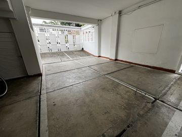 Apartamento En EL Barrio El Ingenio 3, Incluye Parqueadero Cubierto En 3er piso