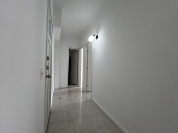 Apartamento En EL Barrio El Ingenio 3, Incluye Parqueadero Cubierto En 3er piso