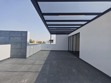 CCasa Nueva en Venta 5 Recámaras, 3 Plantas, Acabados de Lujo | Parque Guanajuato, Lomas de Angelópolisasa