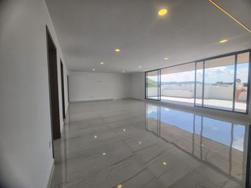 CCasa Nueva en Venta 5 Recámaras, 3 Plantas, Acabados de Lujo | Parque Guanajuato, Lomas de Angelópolisasa