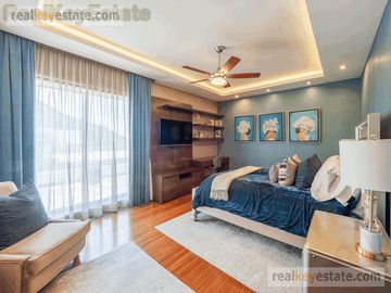 Casa en Venta en La Herradura, Campo de Golf, Monterrey, Nuevo León.
