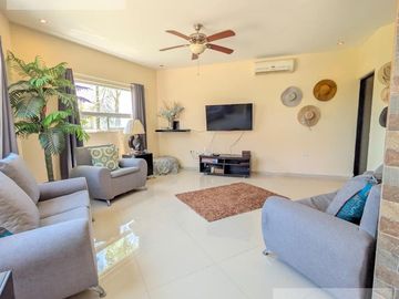 Casa en renta en Marina Real