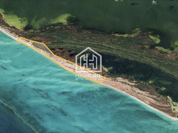 Terreno frente al mar en isla blanca cancun 46 hectáreas frente a laguna y playa privada