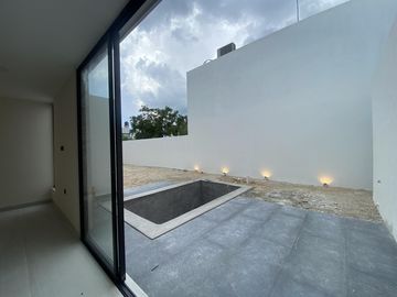Entrega Inmediata Para Vivir o Inversión, 1 Planta 2 Recamaras, Privada Vivanta Conkal Merida