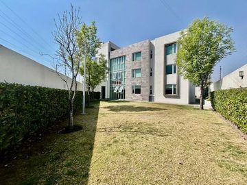 DEPARTAMENTO EN RENTA EN METEPEC, EN PLANTA BAJA, CERCANO A ESTACION DE TREN