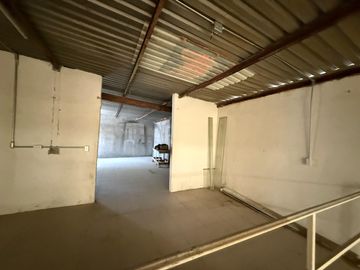 Bodega Industrial en Caracol