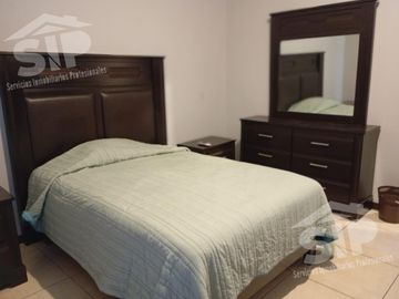Casa amueblada en renta, Residencial Los Reales