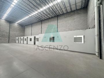 Renta de Bodega por Complejo Industrial Las Industrias, FabEsc