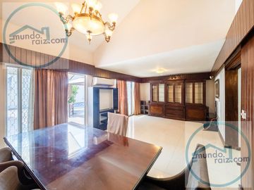 CASA EN VENTA LAS  BRISAS MONTERREY, N.L. (Zona Sur) 6 Recámaras