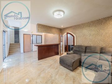 CASA EN VENTA LAS  BRISAS MONTERREY, N.L. (Zona Sur) 6 Recámaras