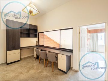 CASA EN VENTA LAS  BRISAS MONTERREY, N.L. (Zona Sur) 6 Recámaras