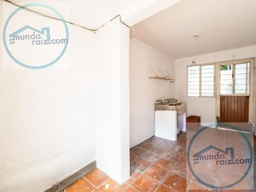 CASA EN VENTA LAS  BRISAS MONTERREY, N.L. (Zona Sur) 6 Recámaras