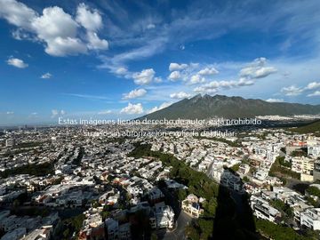 Departamento en Venta en Club Residencial Sonoma