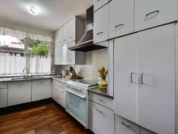 RESIDENCIA EN VENTA EN LA HERRADURA