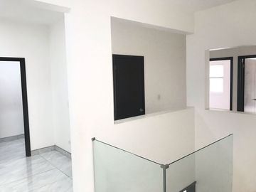 SE RENTA BONITA CASA EN RESIDENCIAL VILLAS CAMPESTRE