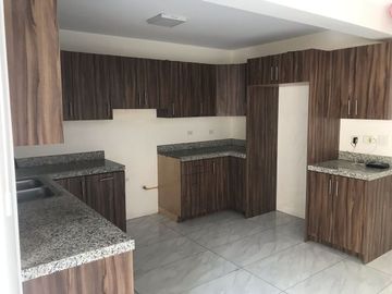 SE RENTA BONITA CASA EN RESIDENCIAL VILLAS CAMPESTRE
