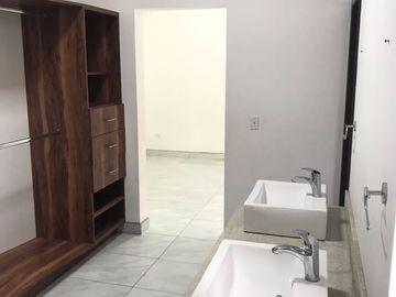 SE RENTA BONITA CASA EN RESIDENCIAL VILLAS CAMPESTRE