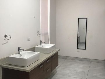SE RENTA BONITA CASA EN RESIDENCIAL VILLAS CAMPESTRE