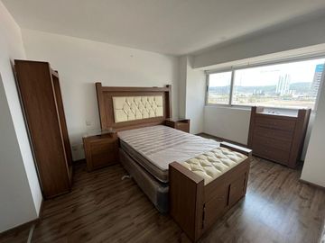 Renta departamento amueblado juriquilla