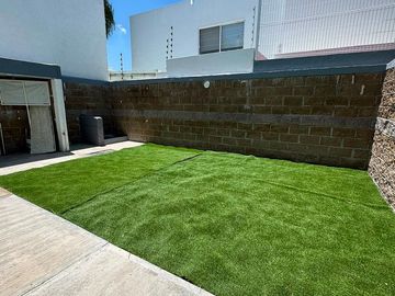 CASA EN VENTA VILLAS DE SANTA FE