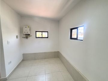 ARRIENDO APARTAMENTO EN  BARRIO COLOMBIA