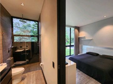 Casa para renta y/o venta en Llanogrande.