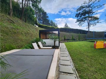 Casa para renta y/o venta en Llanogrande.