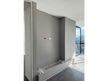 RENTA DE APARTAMENTO EN EL ALTO DE LAS PALMAS, UBICACIÓN ESTRATÉGICA.