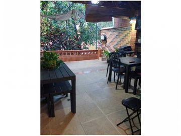CASA EN VENTA BELÉN LA MOTA