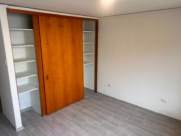 Se arrienda departamento central